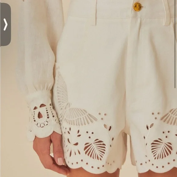Farm Rio Richelieu Embroidered Shorts 25 - Picture 2 of 6